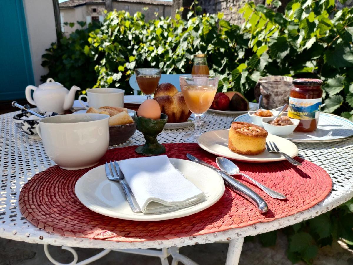 Les P'Tits Velos Bed & Breakfast Chandolas ภายนอก รูปภาพ